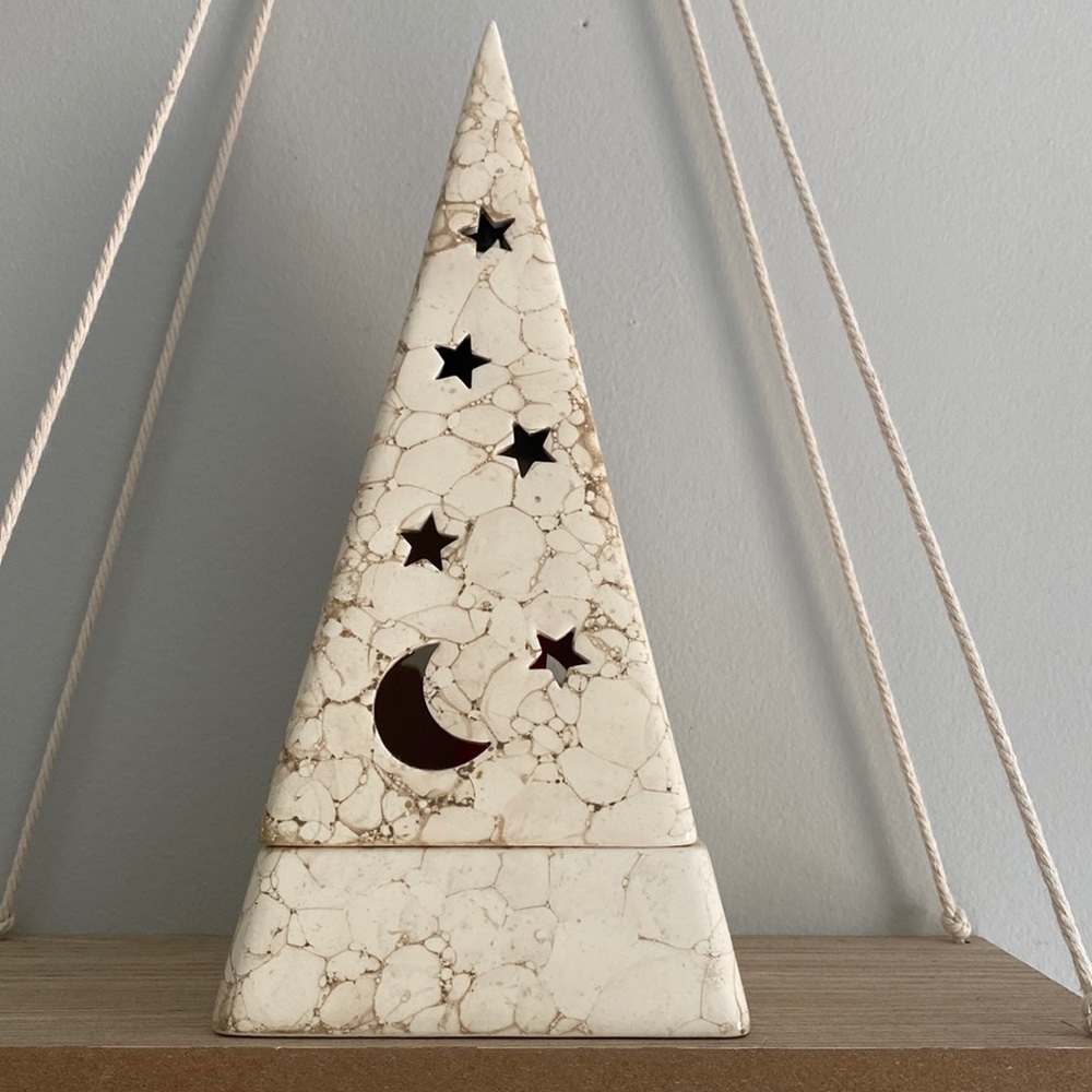 Candle holder